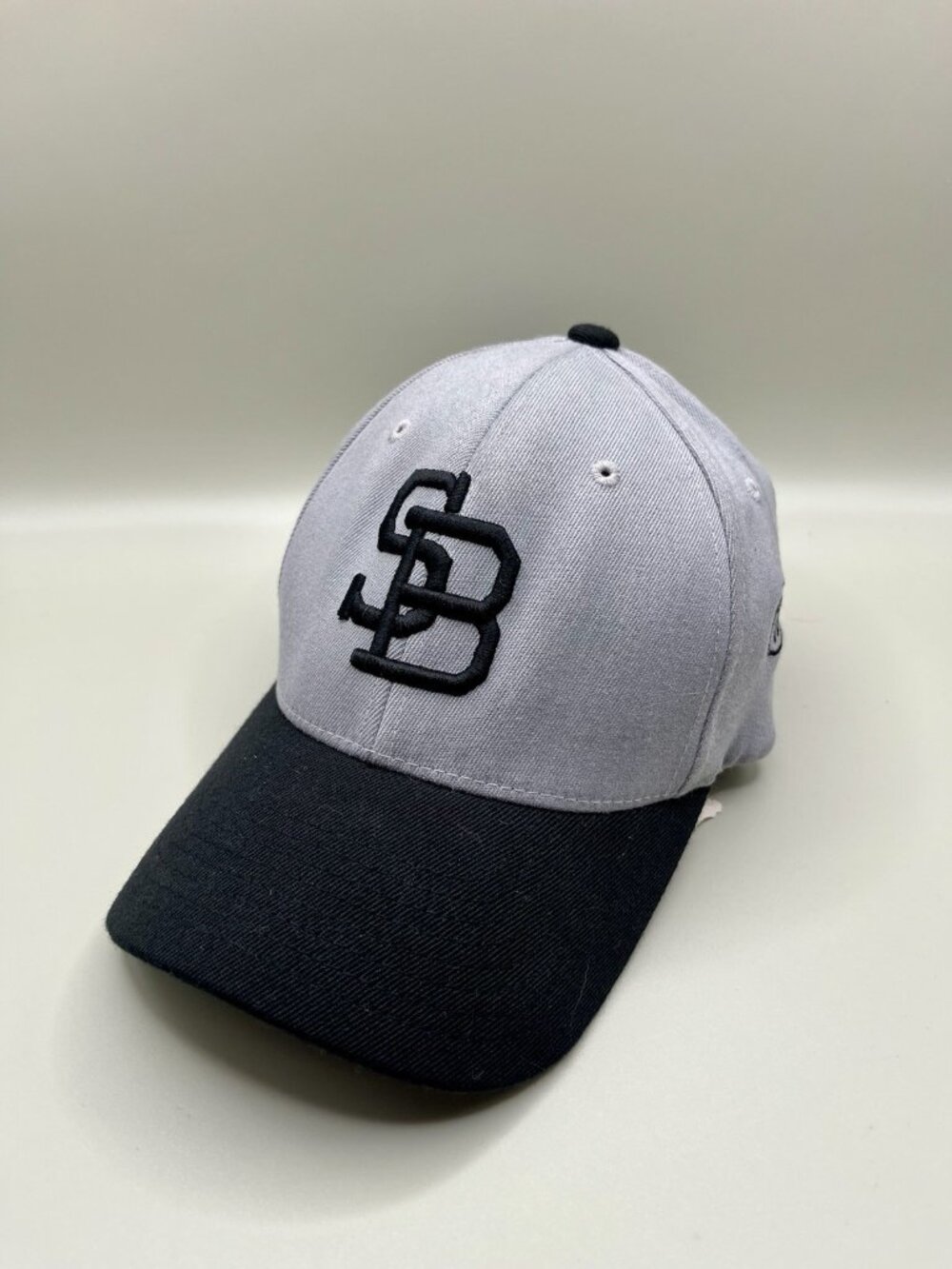 Vintage PONY Baseball SB Logo Santa Barbara SZ 6 7/8-7 3/8 S/M Outdoor Sports